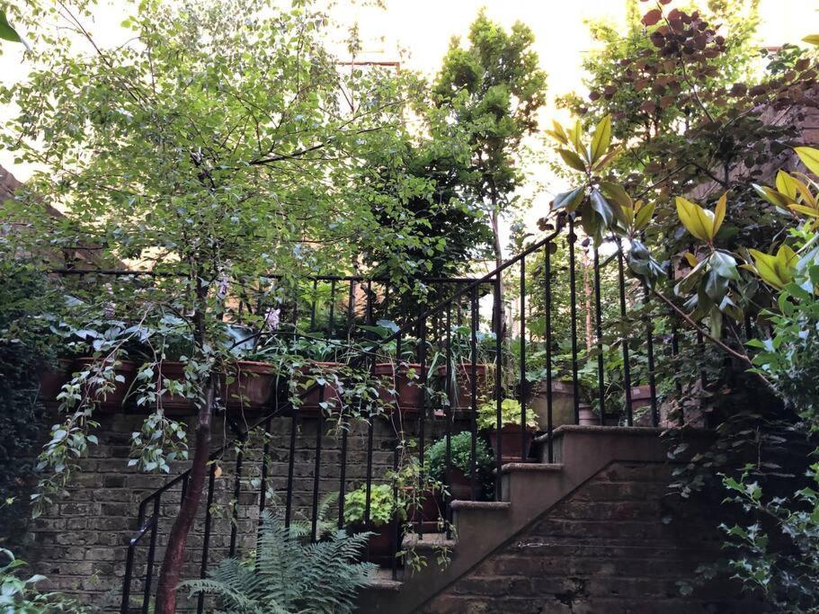Kings Cross, Self-Contained House & Private Garden Villa London Eksteriør billede